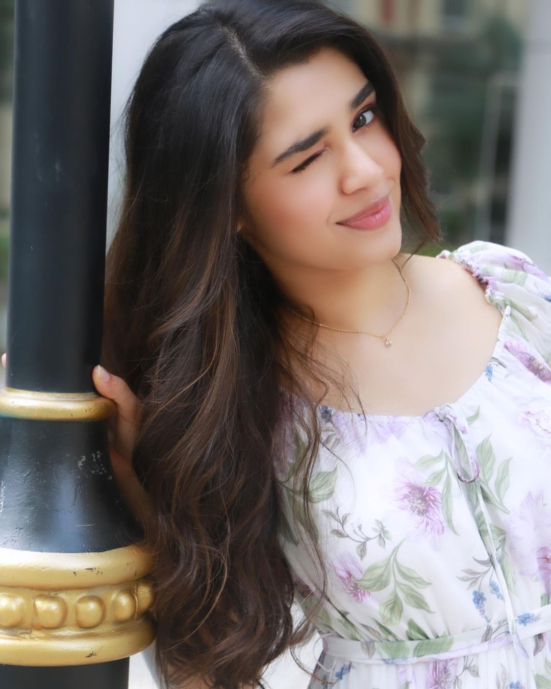 Actress krithi shetty hot photos in white gown