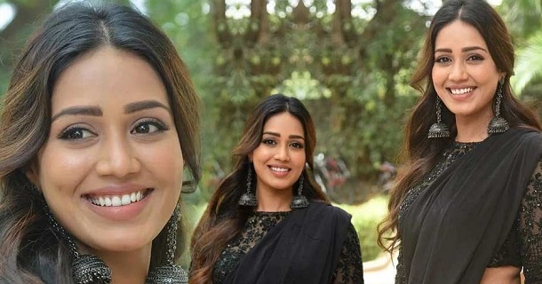 Actress nivetha pethuraj hot photos in red saree traditional look