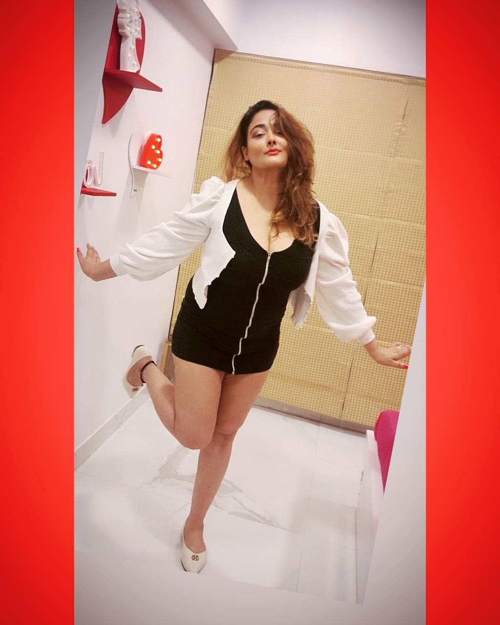 Actress kiran rathod hot photos in short dress seducing fans