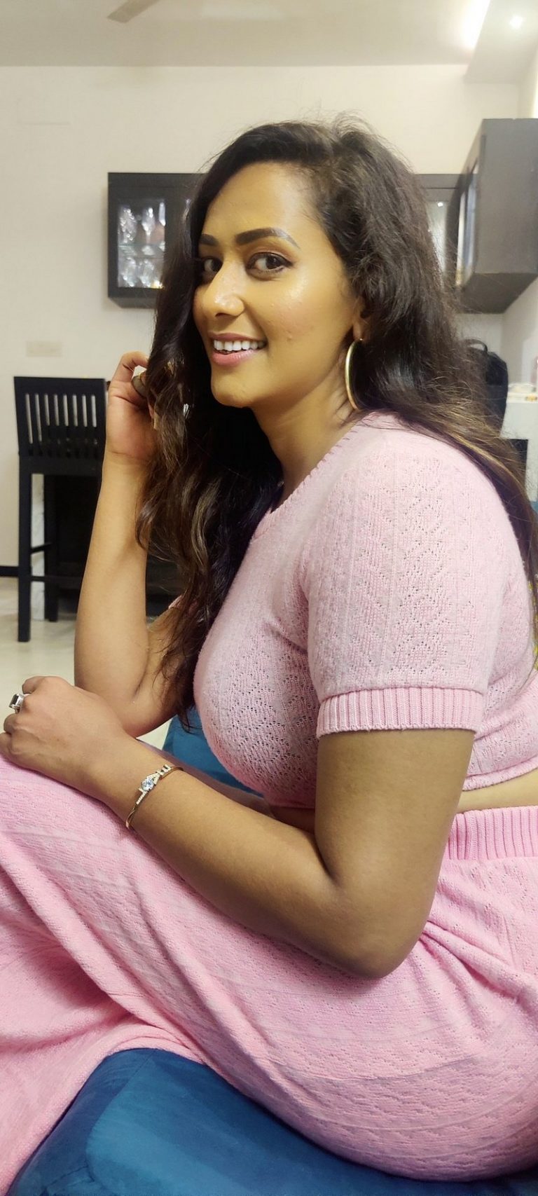 Actress sanjana singh hot photos in pink dress