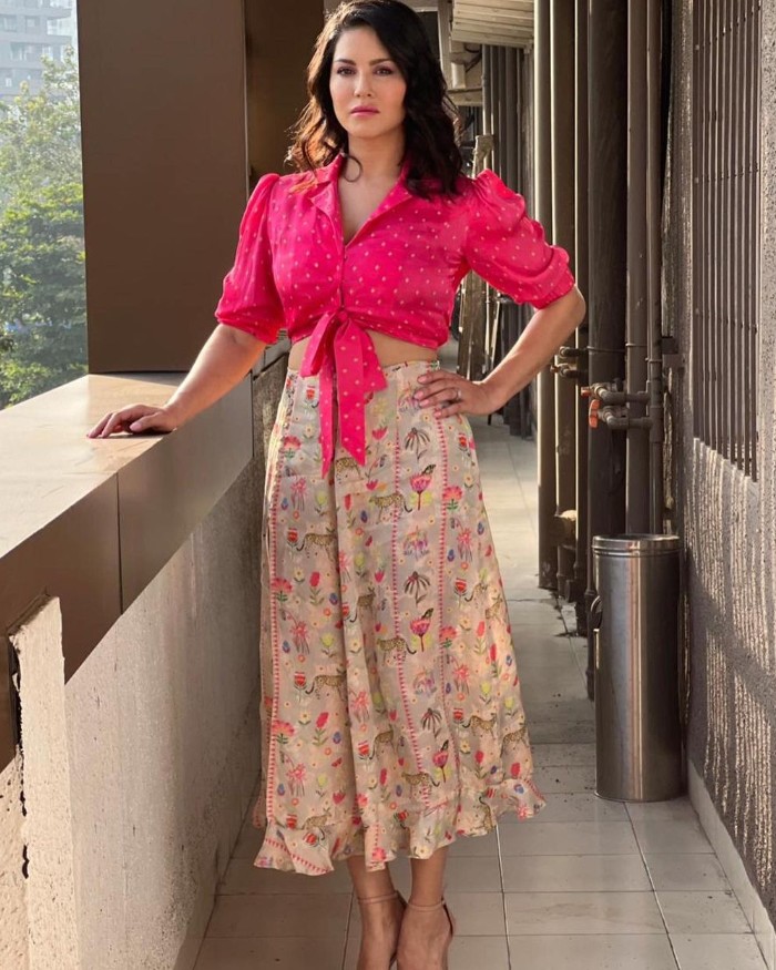 Sunny leone hot photos latest goes viral