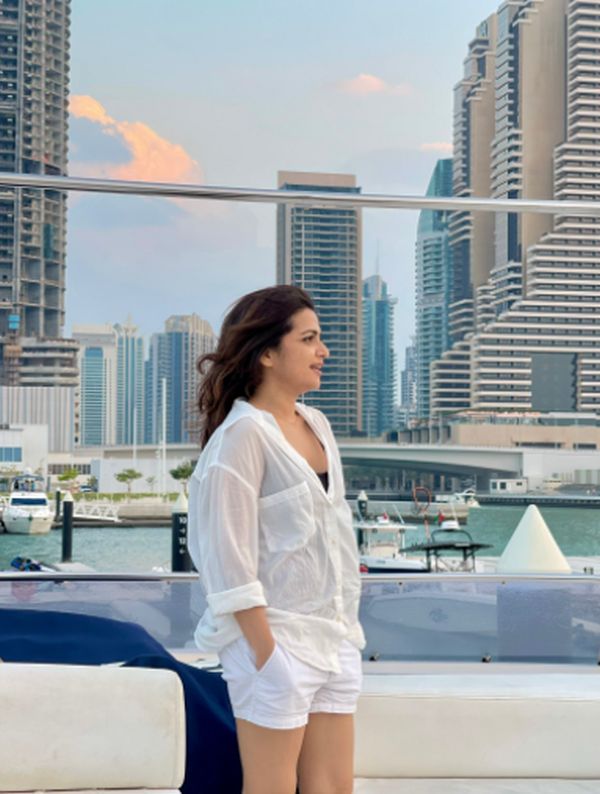 Vj dd hot photos vacation photoshoot