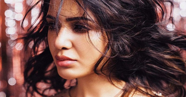 Actress samantha hot photos with hand bag stills