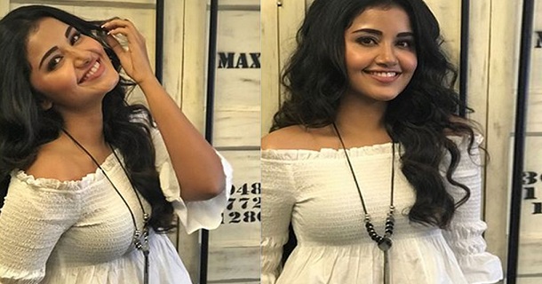 Actress anupama parameshwaran hot photos in blue shining dress