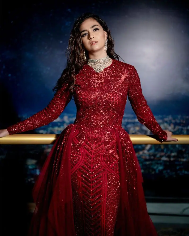 Actress keerthy suresh hot photos in red long frock