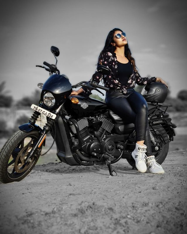 Actress indhuja ravichandran hot photos sitting on bike