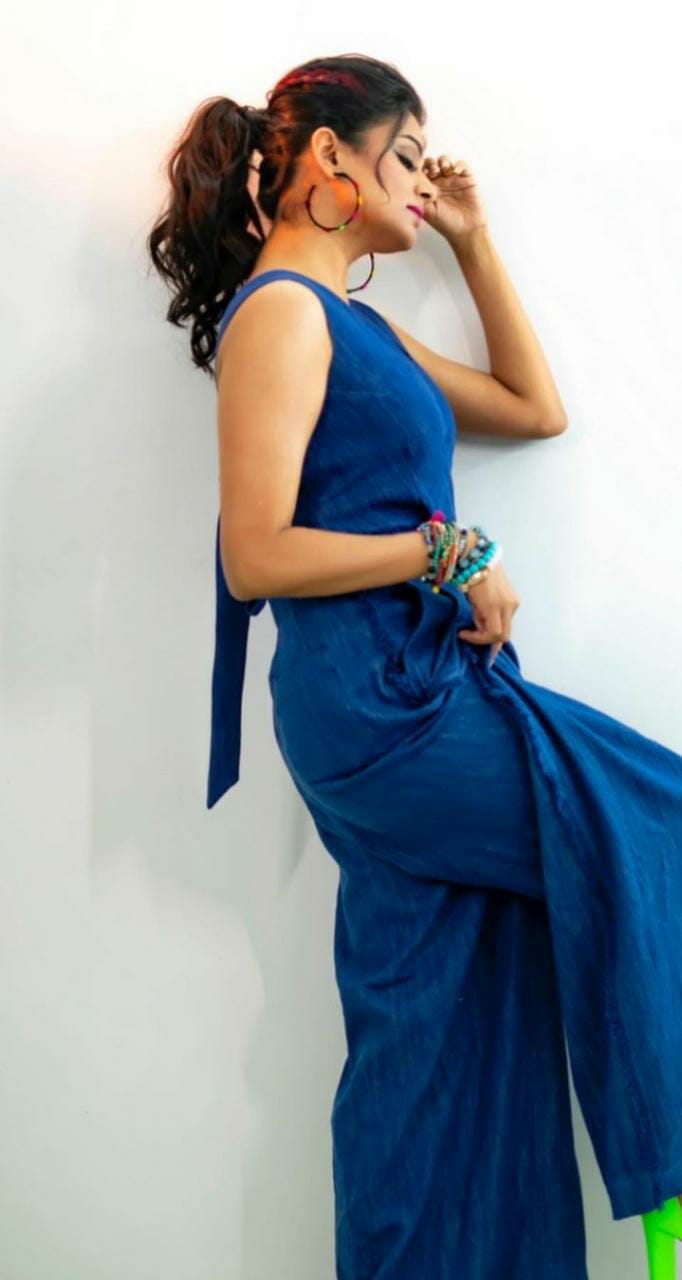 Actress priyamani hot photos in long blue maxi dress