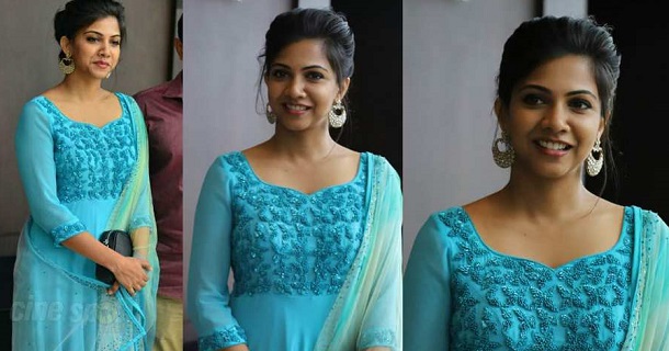 Actress madonna sebastian hot photos with flowers