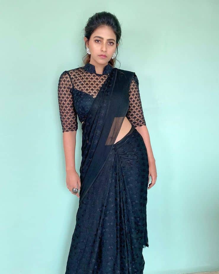 Actress anjali hot photos in black glamour netted saree