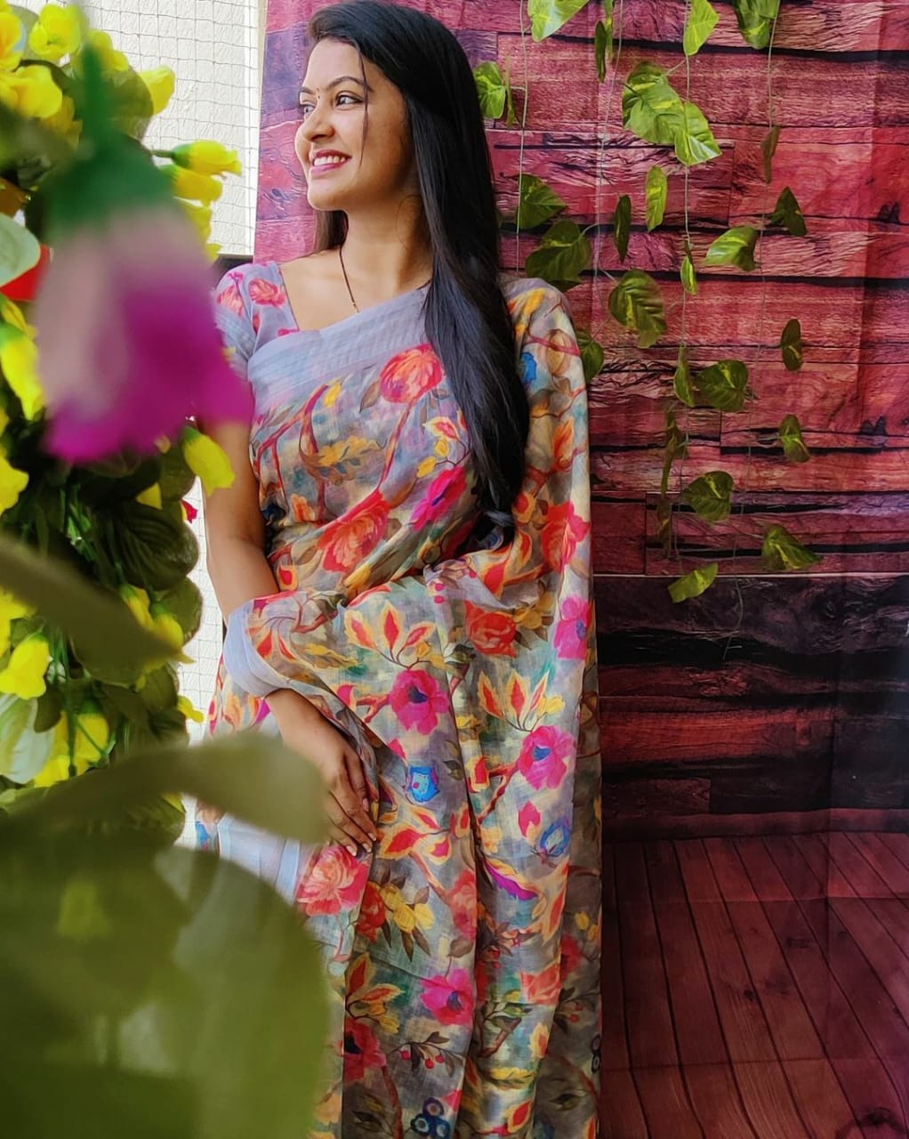 Actress rachitha mahalakshmi hot photos in traditional saree