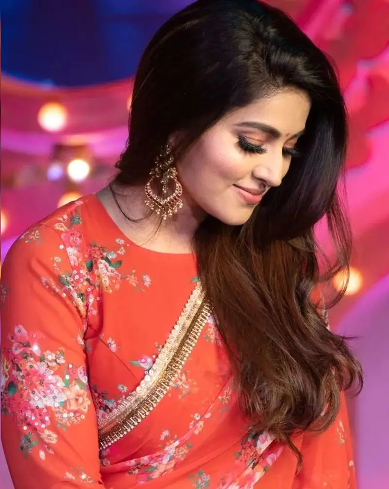 Actress sneha hot photos latest photoshoot goes viral