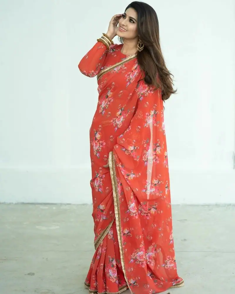 Actress sneha hot photos latest photoshoot goes viral