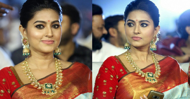 Actress sneha hot photos latest photoshoot goes viral