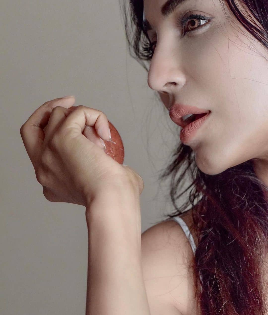 Actress parvati nair hot photoshoot in white slip