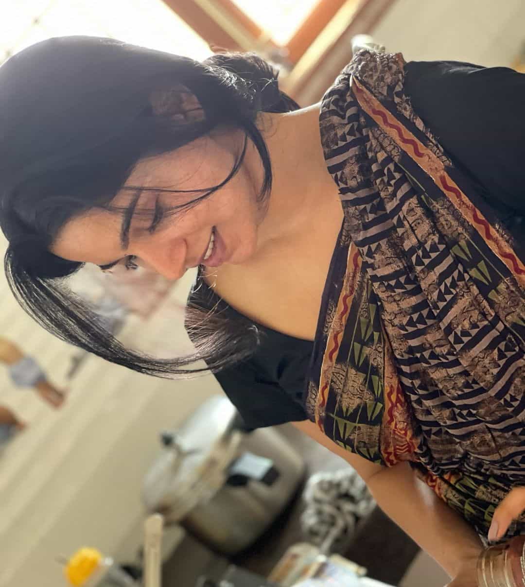 Actress divyabharathi hot photos in homely look without makeup