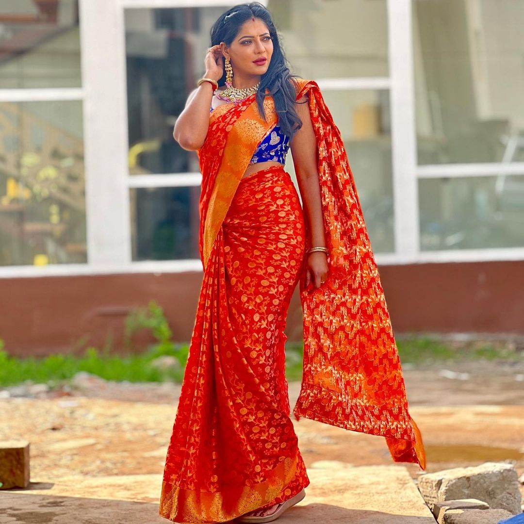 Actress reshma pasupuleti hot photos in sleeveless blouse and saree photoshoot