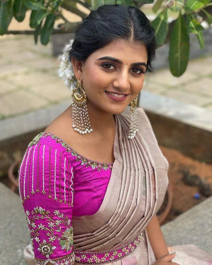 Actress gabriella charlton hot traditional photoshoot gallery pics on insta goes viral