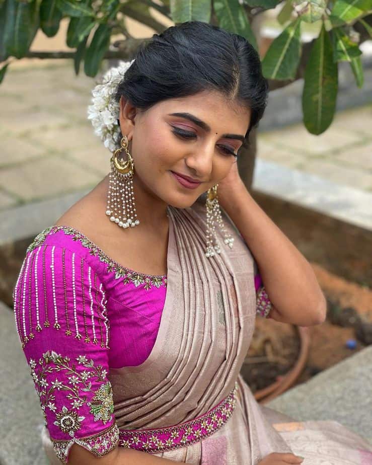 Actress gabriella charlton hot traditional photoshoot gallery pics on insta goes viral