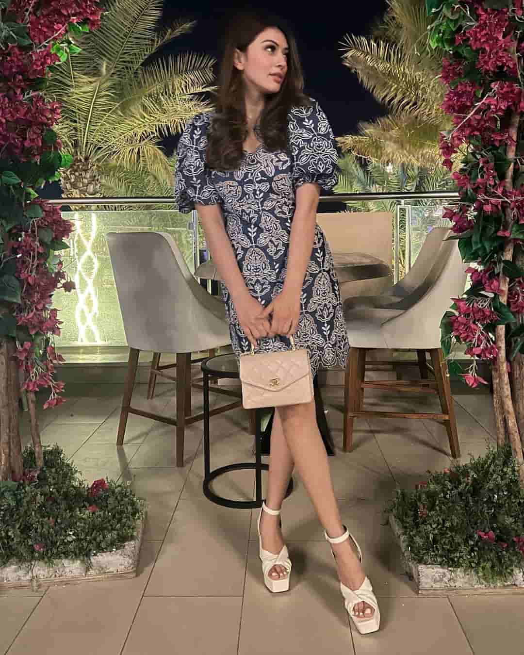 Hansika motwani hot photoshoot in terrace modern dress stills