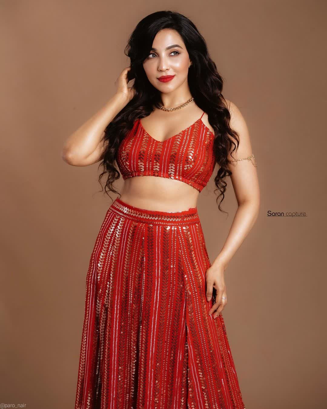 Parvati nair in red hot dress pics goes viral