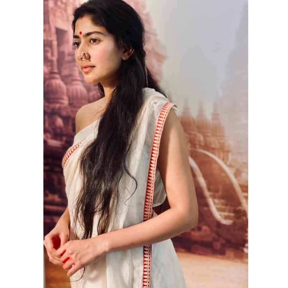 Sai pallavi hot photos from shyam singa roy get up goes viral take trend