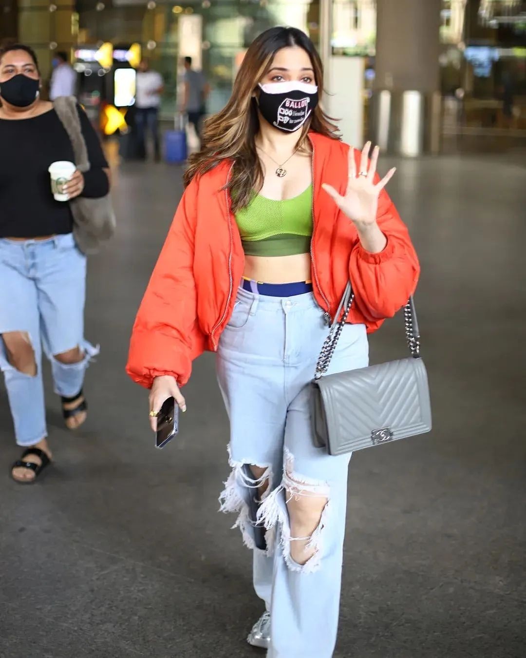 Tamanna bhatia in modern dress caught in public photos viral