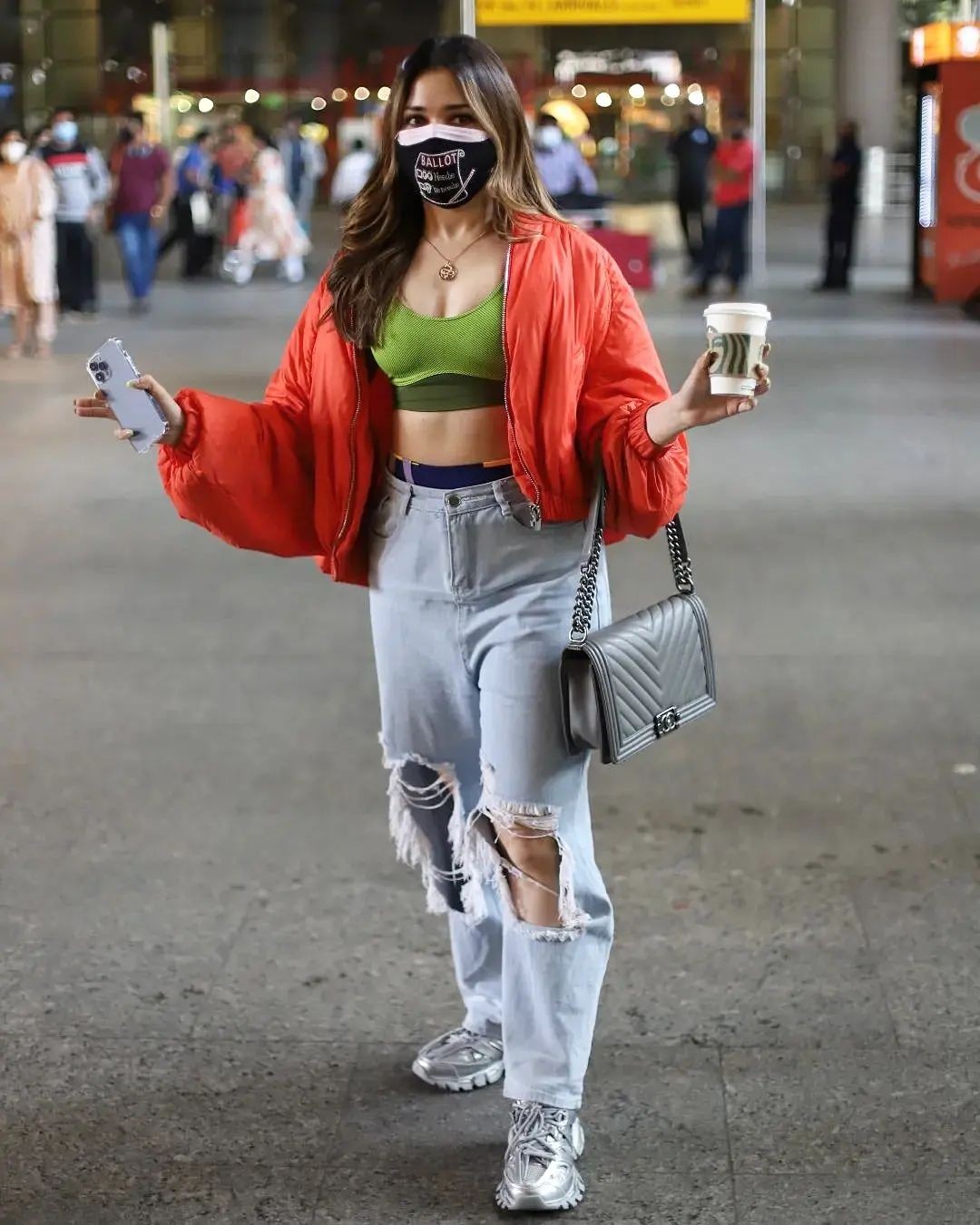 Tamanna bhatia in modern dress caught in public photos viral