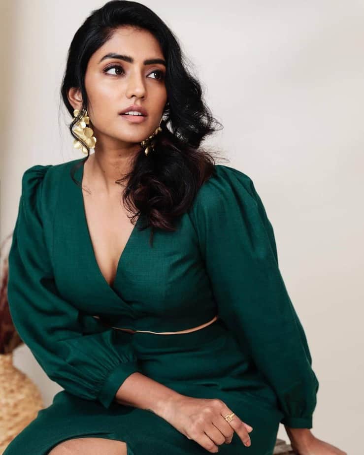Eesha rebba hot and glamour photos in green velvet dress