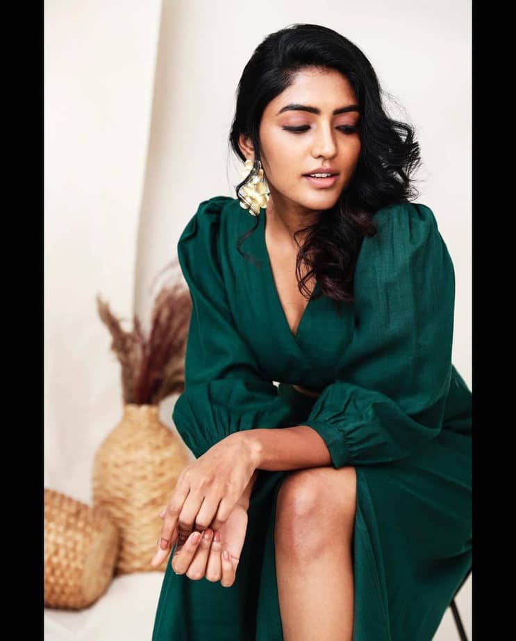 Eesha rebba hot and glamour photos in green velvet dress
