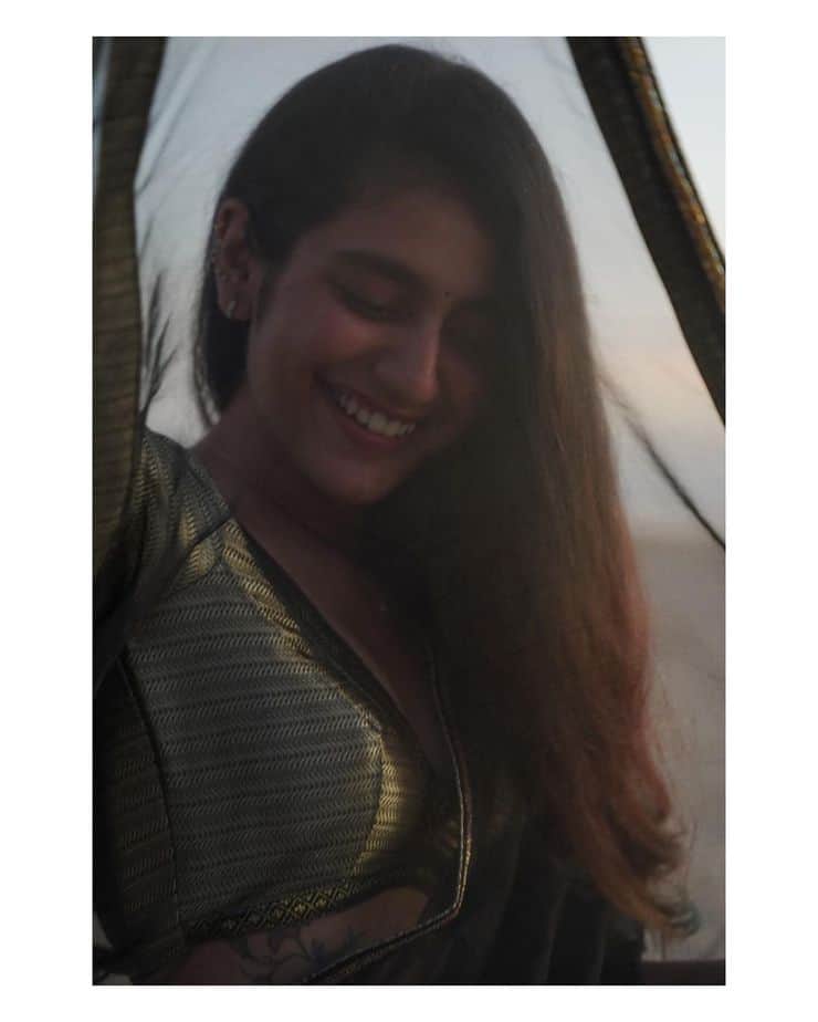 Priya varrier hot photos in traditional saree goes viral on net