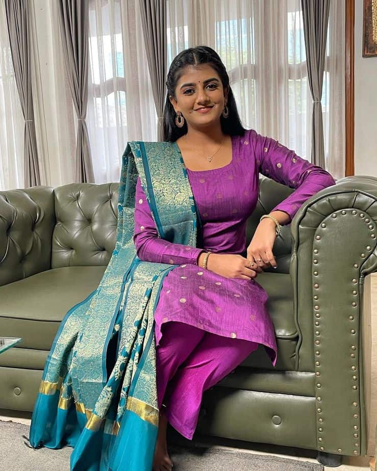 Gabriella charlton hot chudithar pics