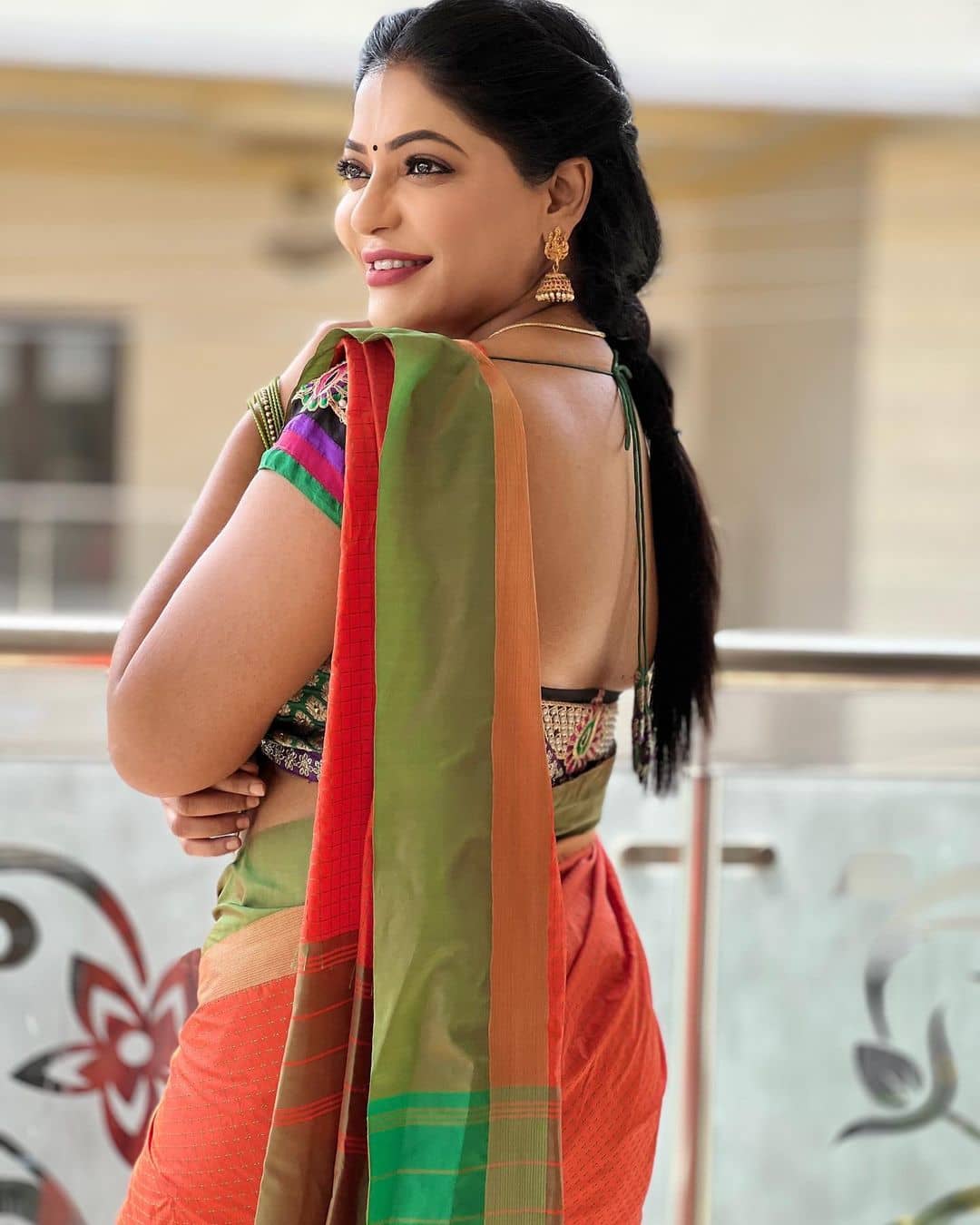 Reshma pasupuleti hot photos showing side glamour goes viral