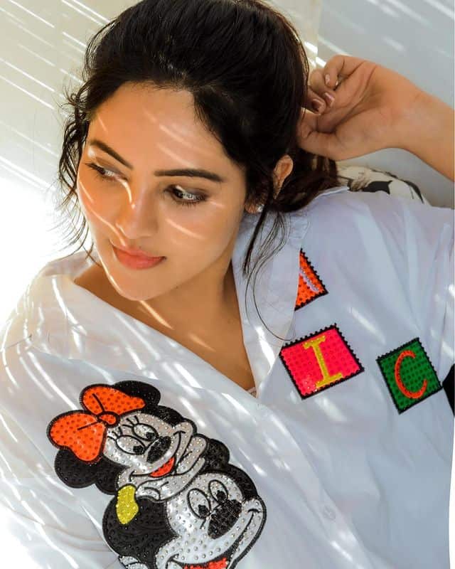 Athulya ravi hot photos latest stills viral on net