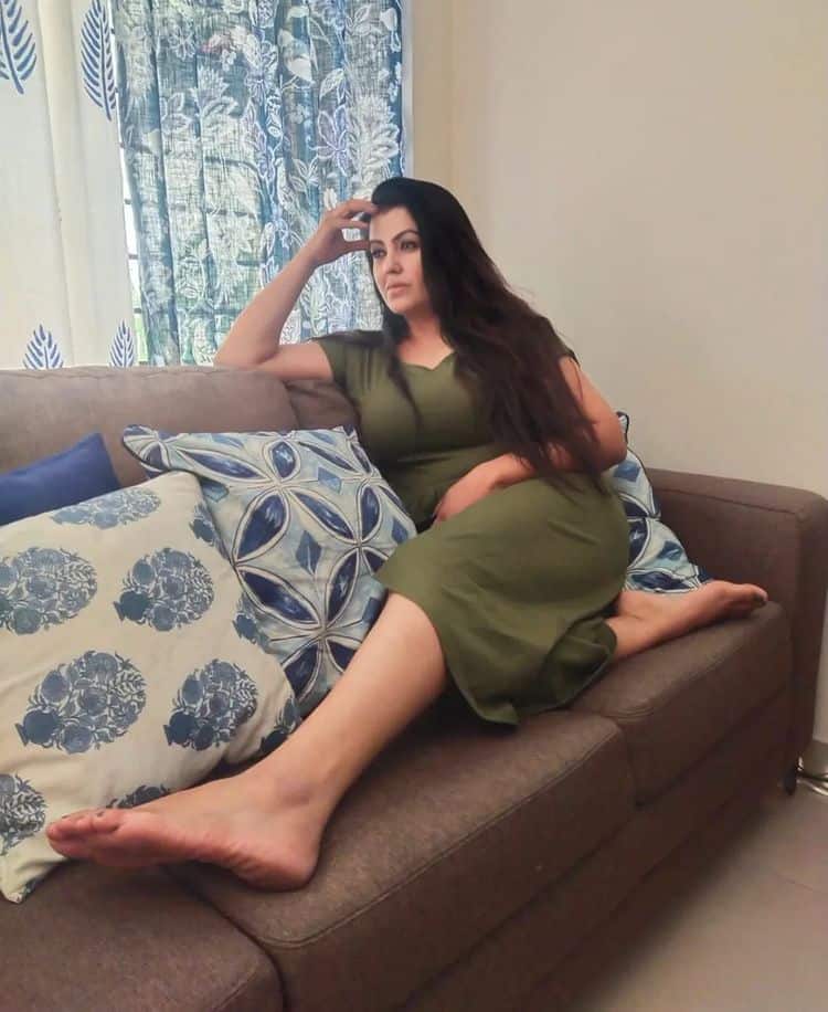 Actress sona latest hot photoshoot clicks