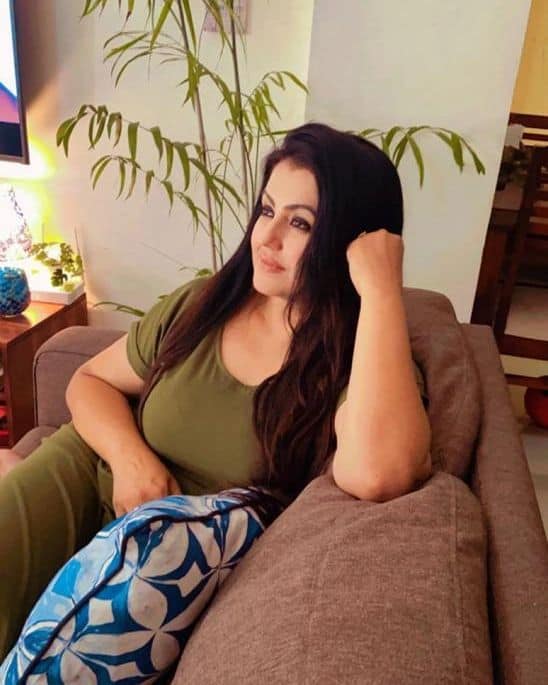 Actress sona latest hot photoshoot clicks