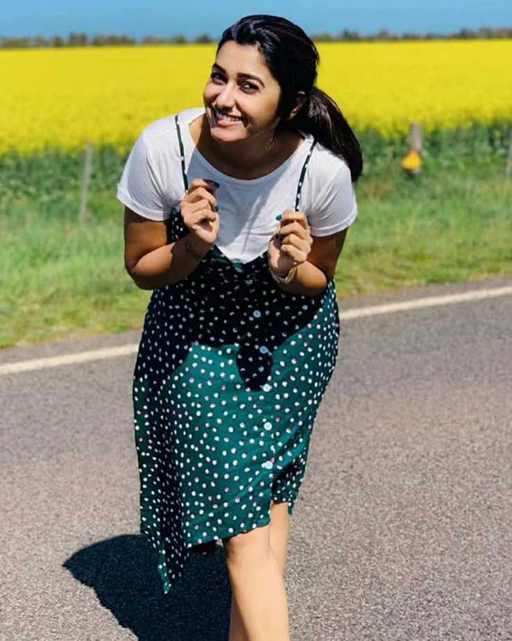 Priya bhavani shankar cute photos viral on net