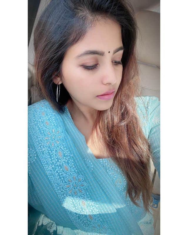 Anjali cute selfie photos inside car posing viral