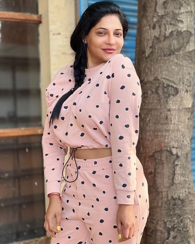 Reshma pasupuleti latest photos in night dress getting viral