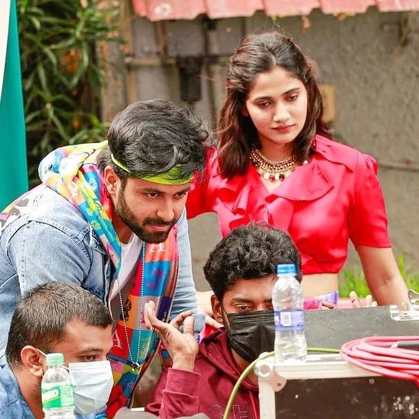 Ashwin and losliya together dance for an album baby sugar stills getting viral on social media