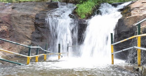 From today public are allowed to bath in theni kumbakarai falls