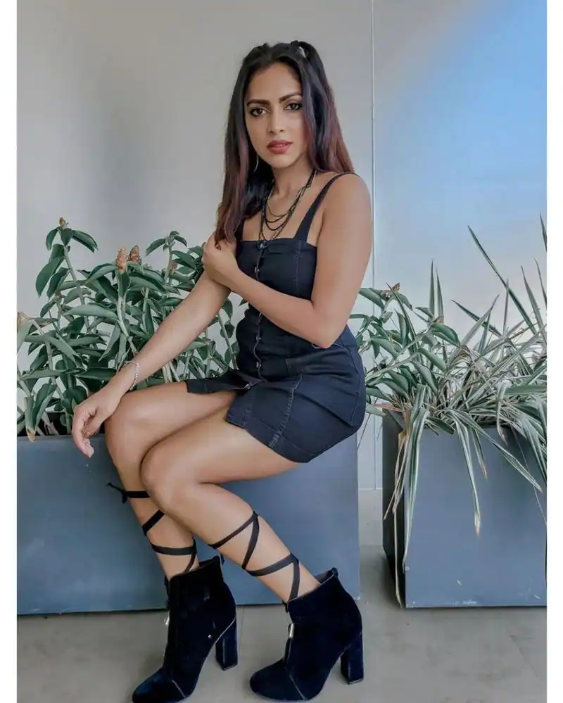 Amala paul hot photos showing glamour in short shirt going viral on social media