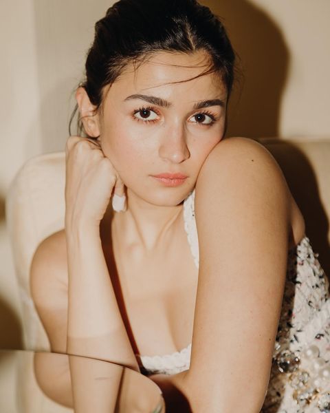 Alia bhatt posing in bathtub showing glamour in short hot dress