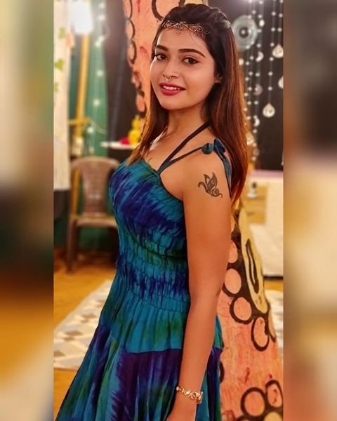 Dharsha gupta hot viral video posted from goa