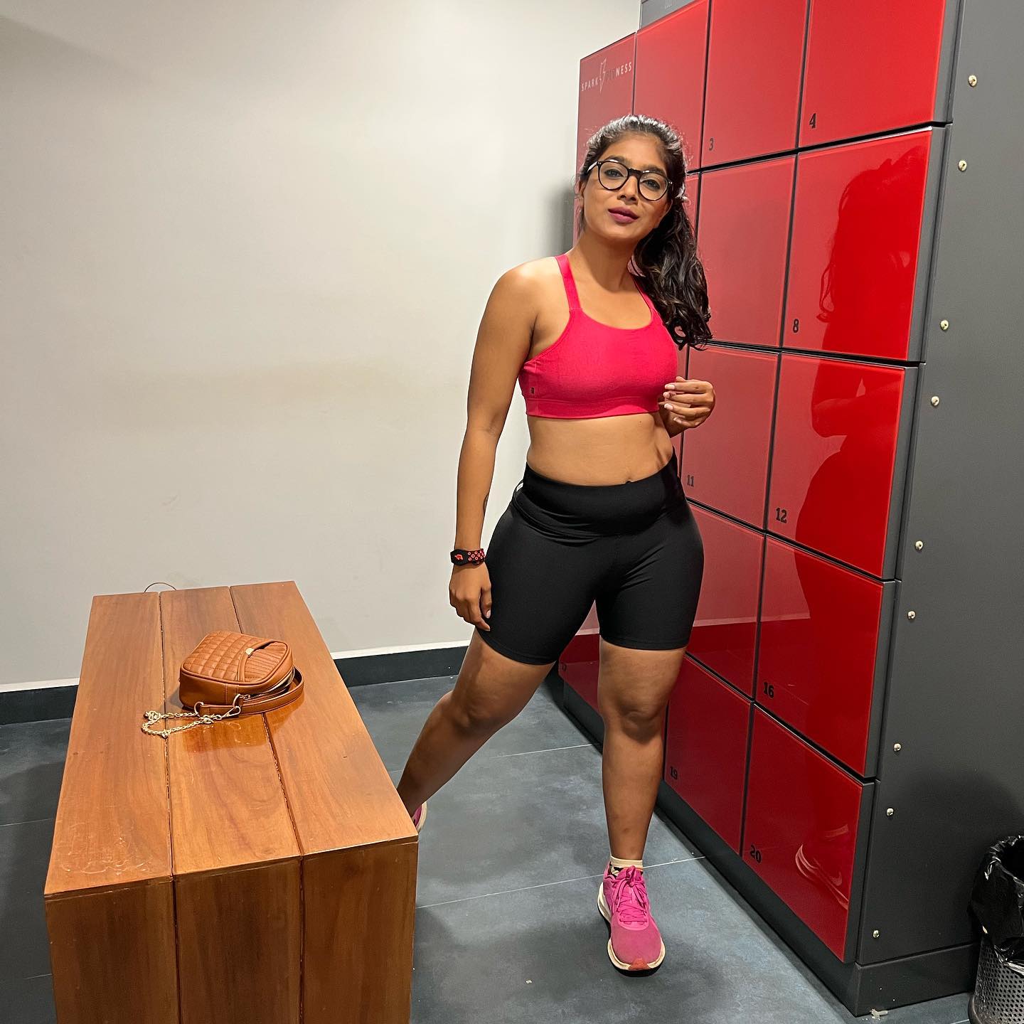 Vj parvathy hot photos and videos in swimsuit goes viral