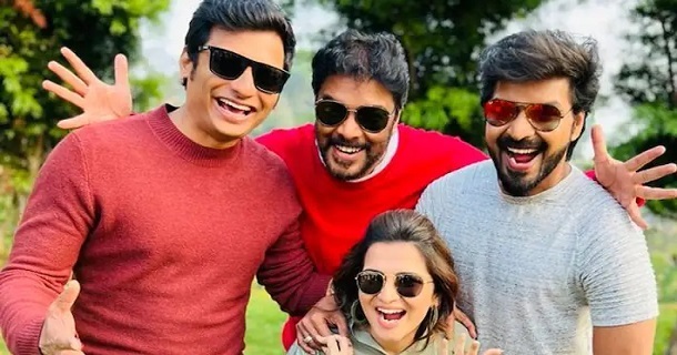 Sundar c's upcoming film with jai, jeeva and dd photos are revealed