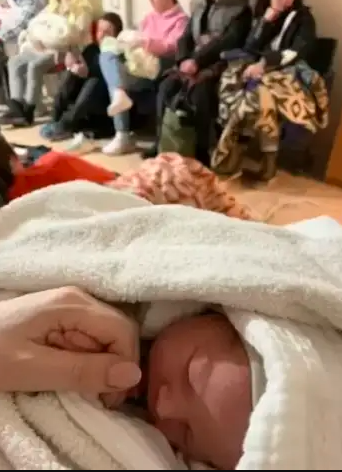 Russia Ukraine War Conflict Baby Born In War Places