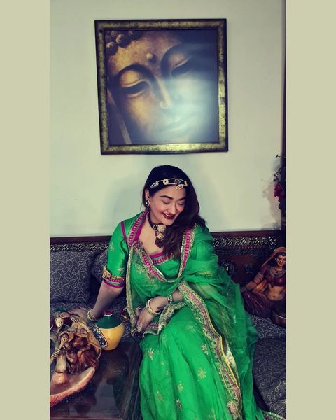 Kiran rathod latest photos in grand gujarati dress getting viral