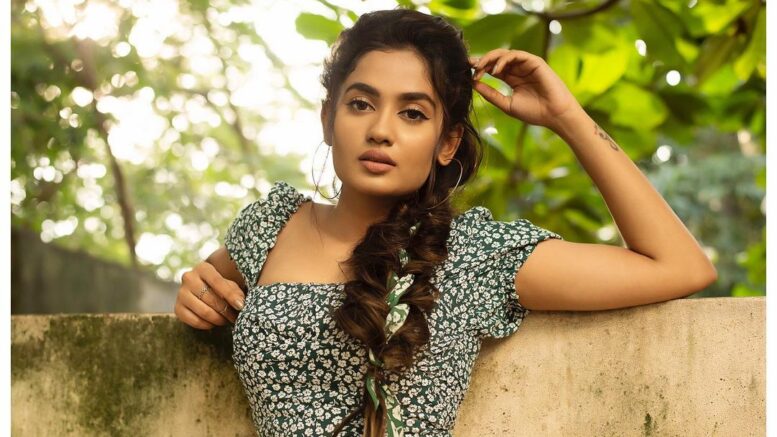 Teju ashwini reels video dancing for mental manthil song