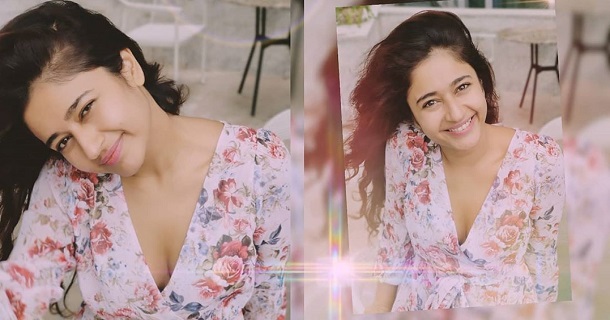 Poonam bajwa posing in inners lying on bed photos getting viral