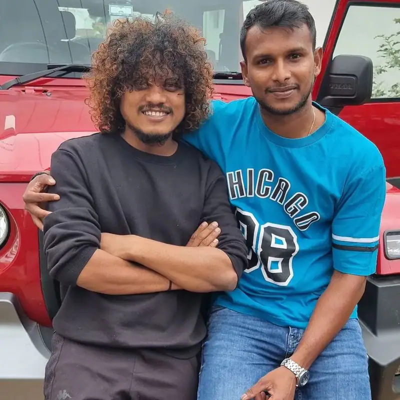 Pugazh invited for indian cricket player natarajan's home for lunch